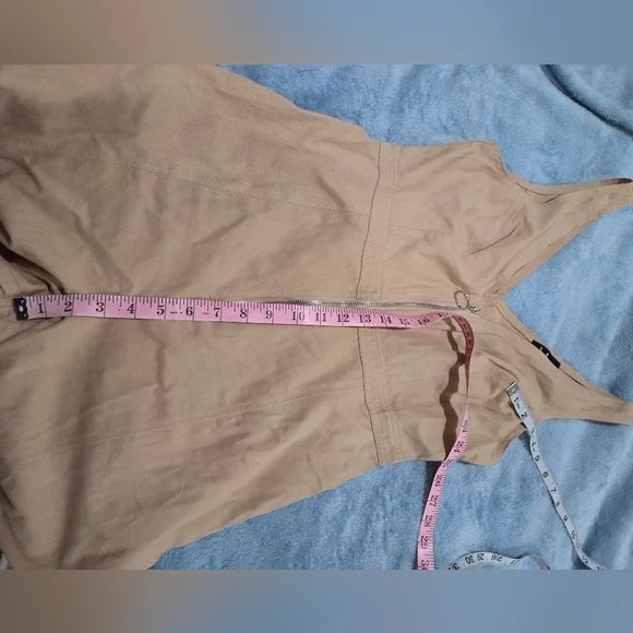 Lulu's Front Zip Sleeveless Wide-leg Tan Jumpsuit Size Medium - Picture 7 of 8